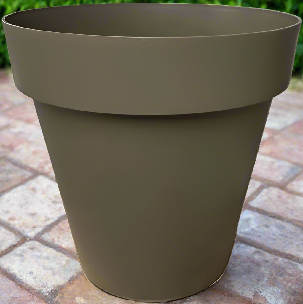 Urban Jungle Plant Pot - Indoor or Outdoor - 28cm Coffee