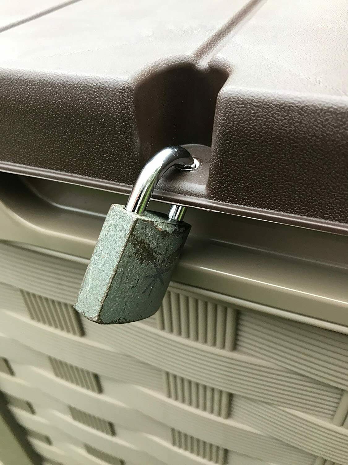 XXL Sit On Lid Rattan Effect Storge Box Mocha - 634L