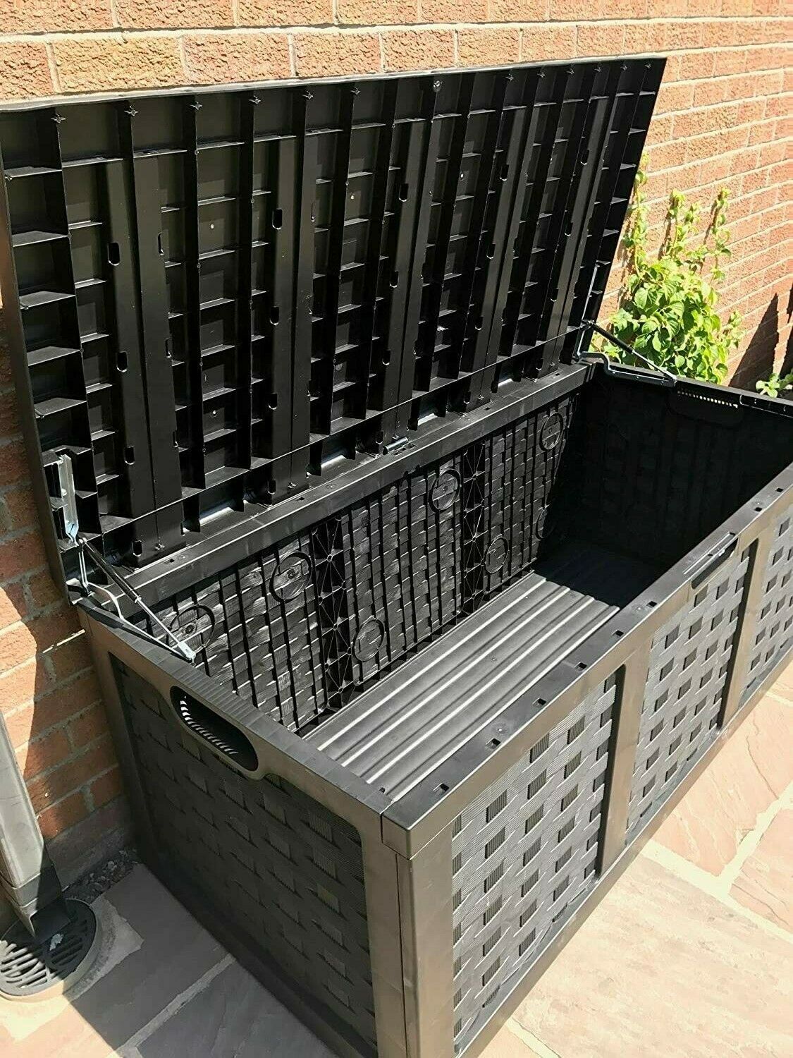 Starplast XXL Sit On Lid Rattan Effect Storge Box Black - 634L