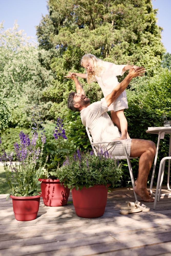 Amiga Round Plant Pot 47cm - Theatre Red