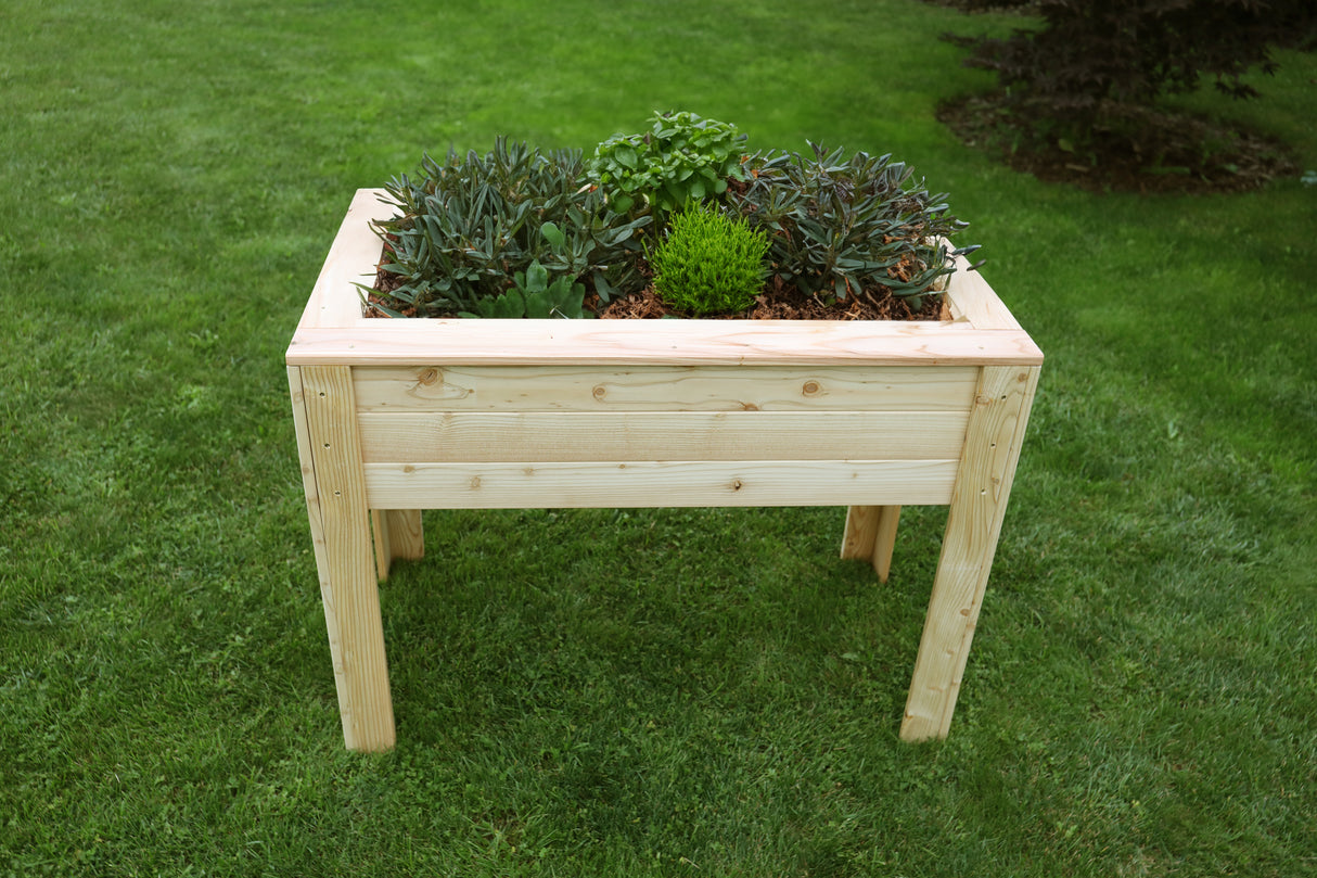 Shire Stef Larch Planter