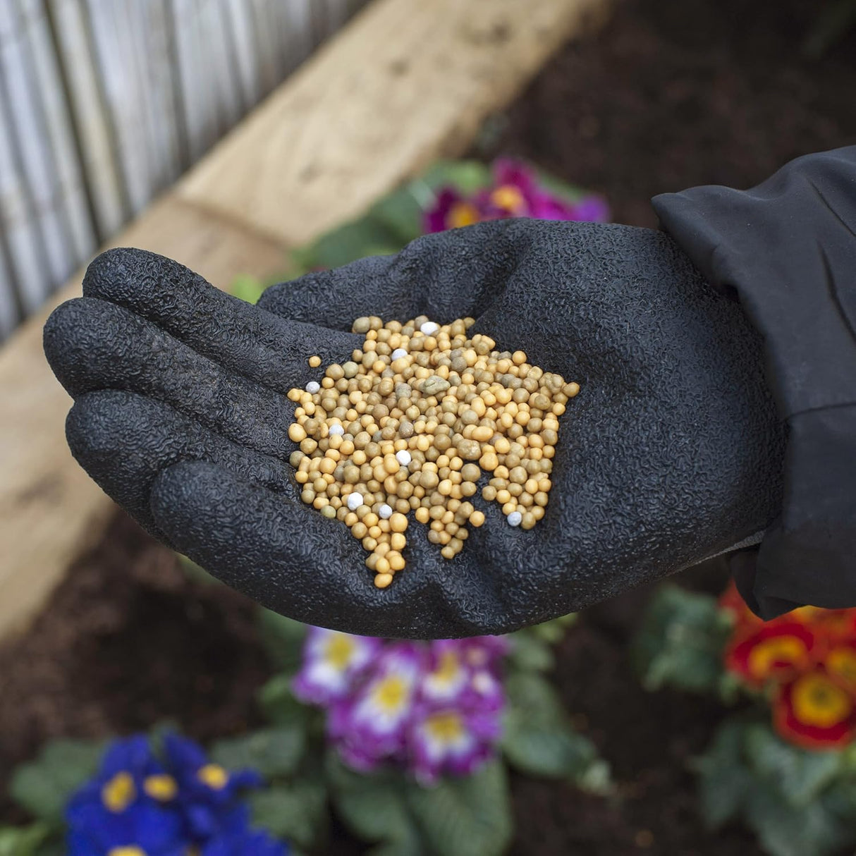 Continuous Release All Purpose Plant Food 900g