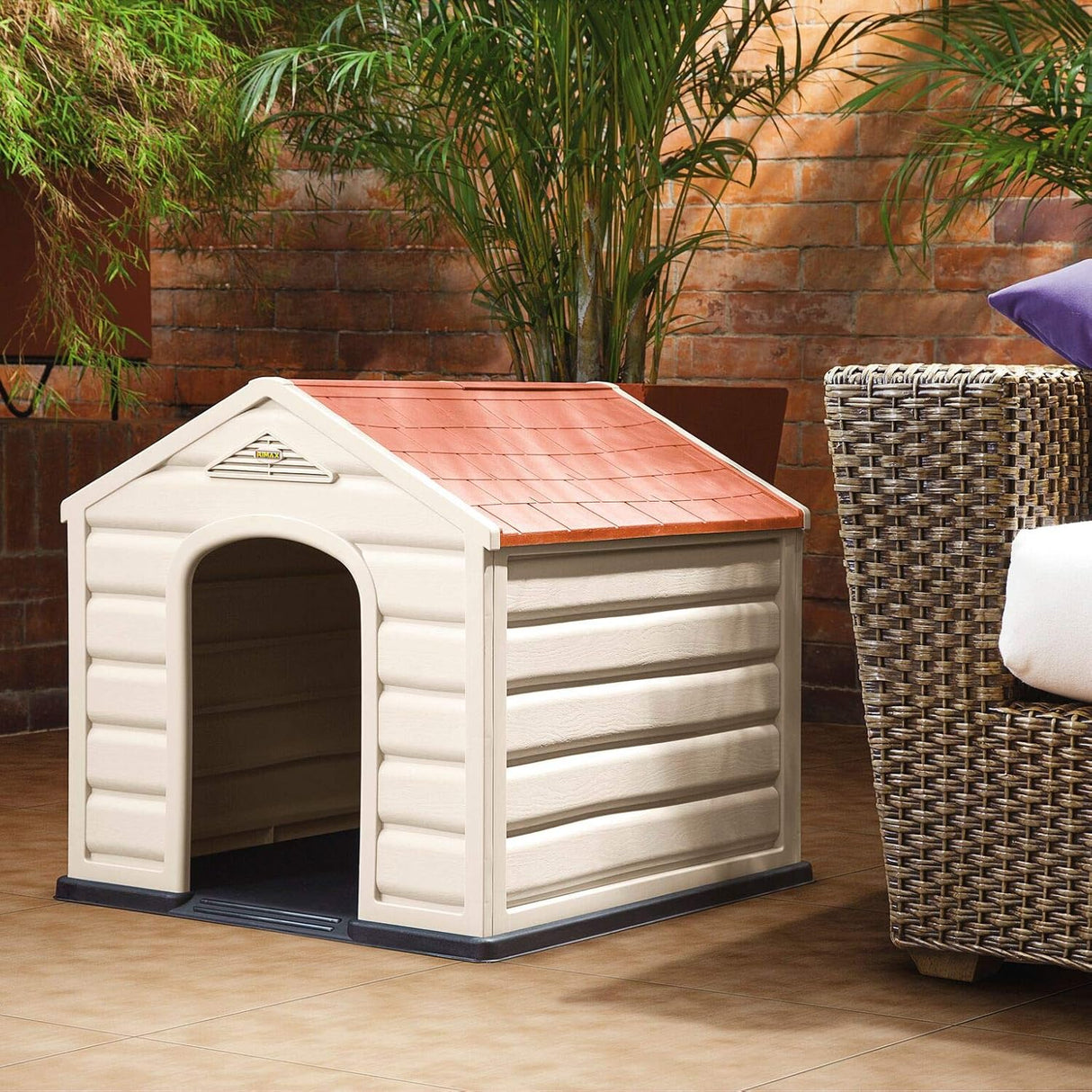 Dog House Kennel for Small Breeds - Terracotta Roof