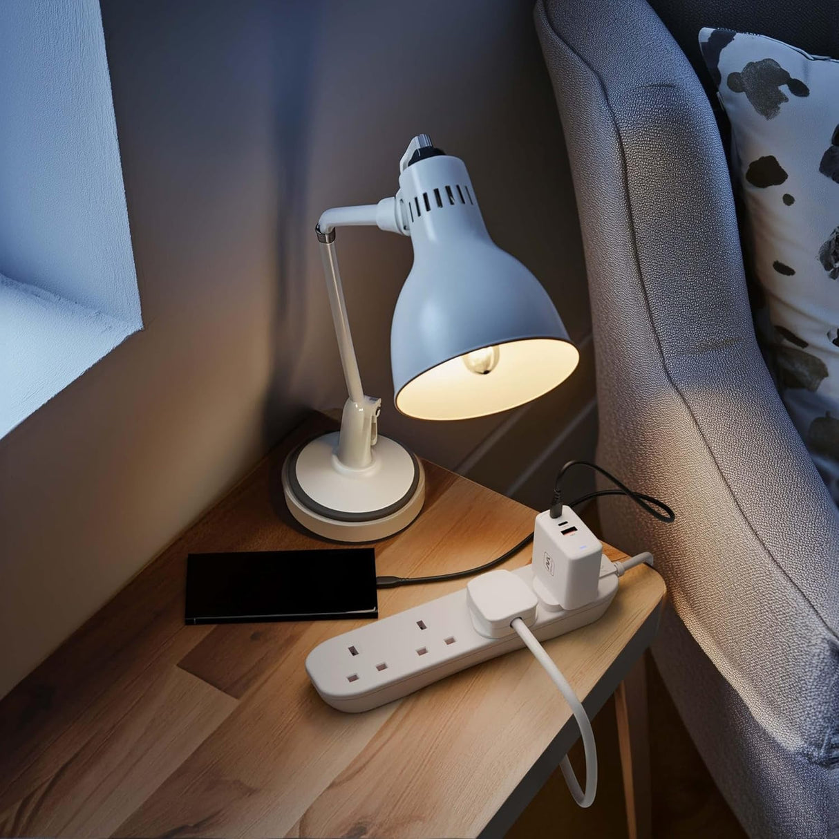 Four Socket Extension Lead, Unswitched, 5 Metre Cable, 4-Way Plug Extension Cable