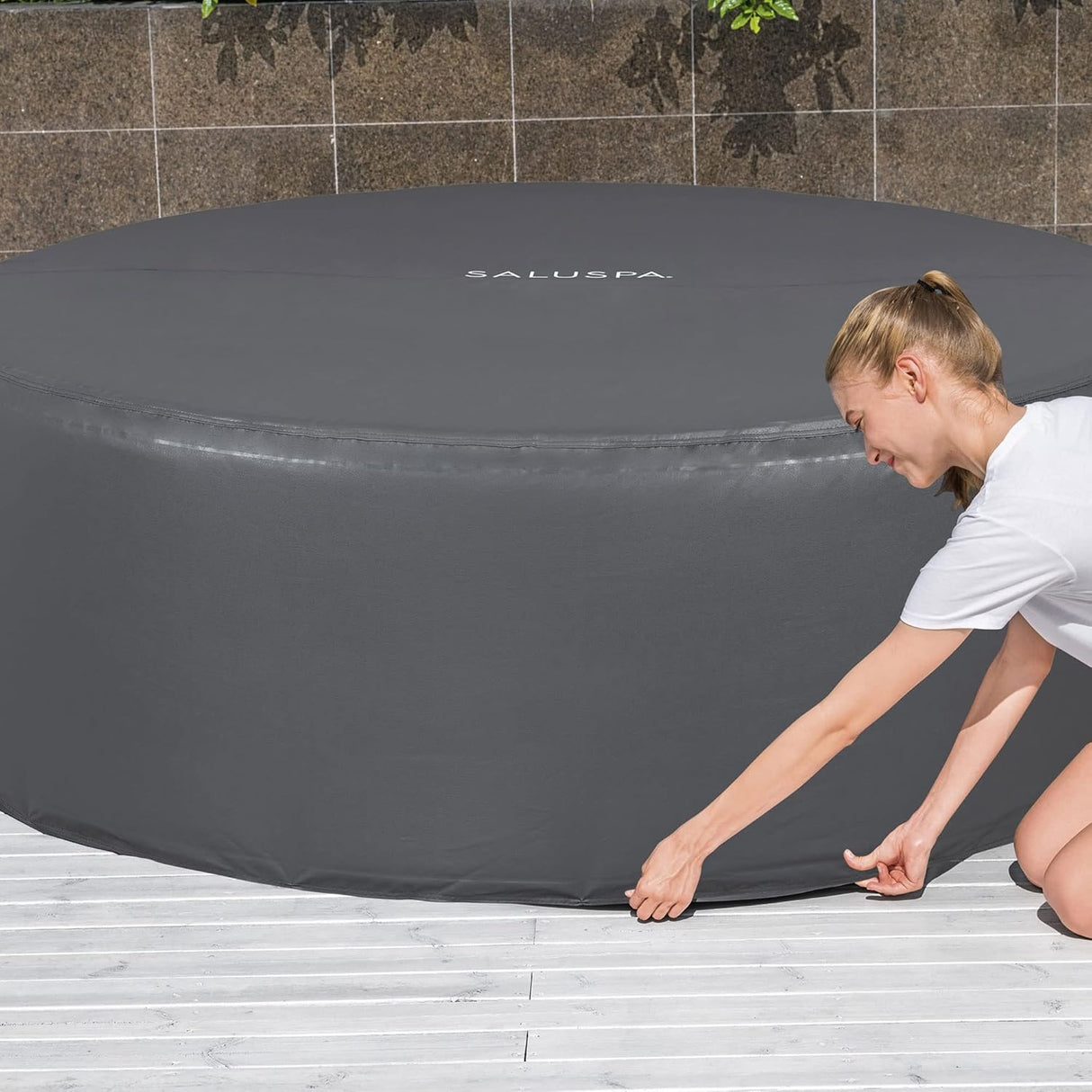 Round Thermal Spa Cover (77" x 28")