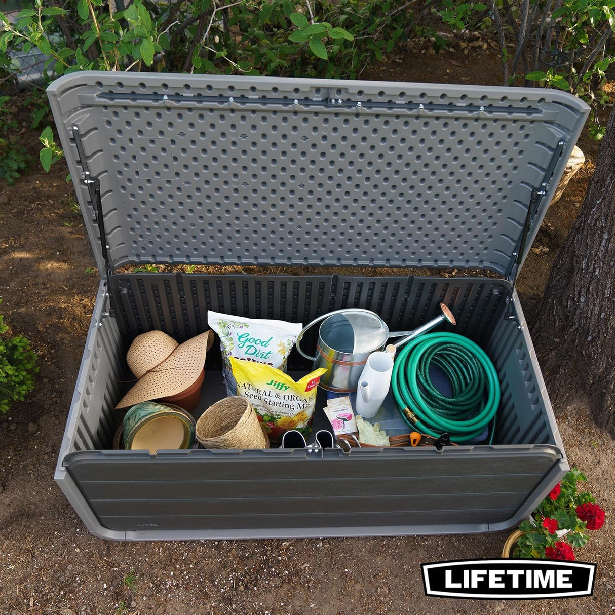 Lifetime Modern Deck Box - 136 Gallon 10 Year Warranty !!