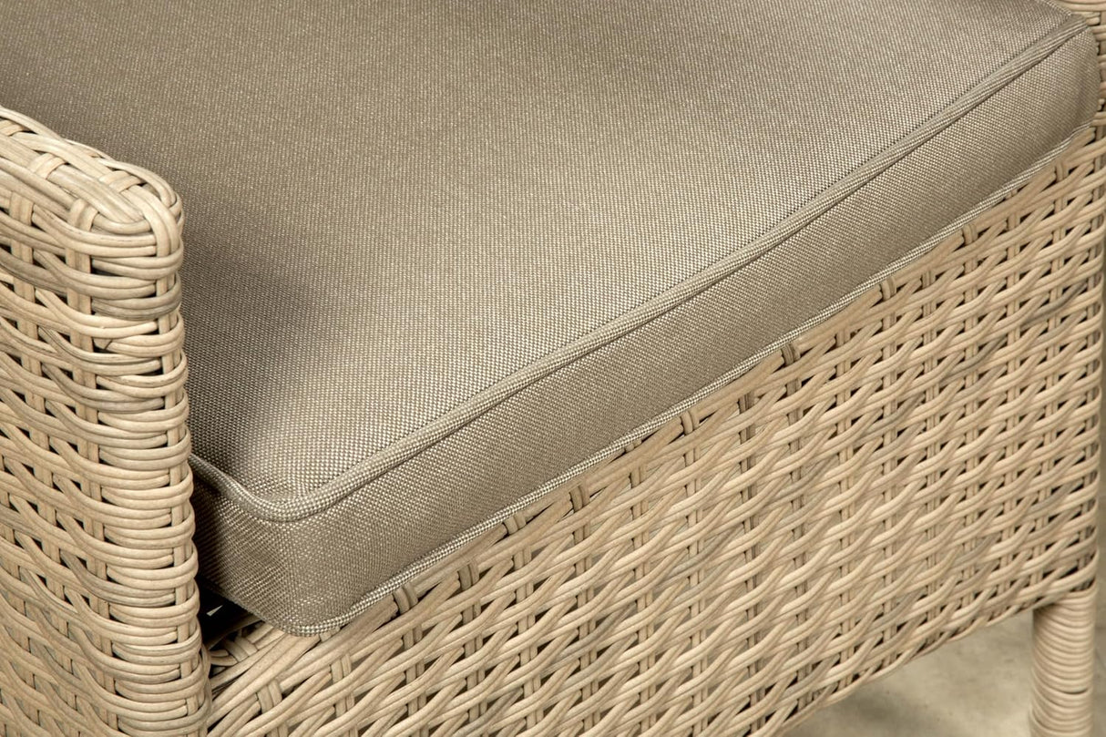 Sarasota 6 Seat Oval Dining Set in Natural