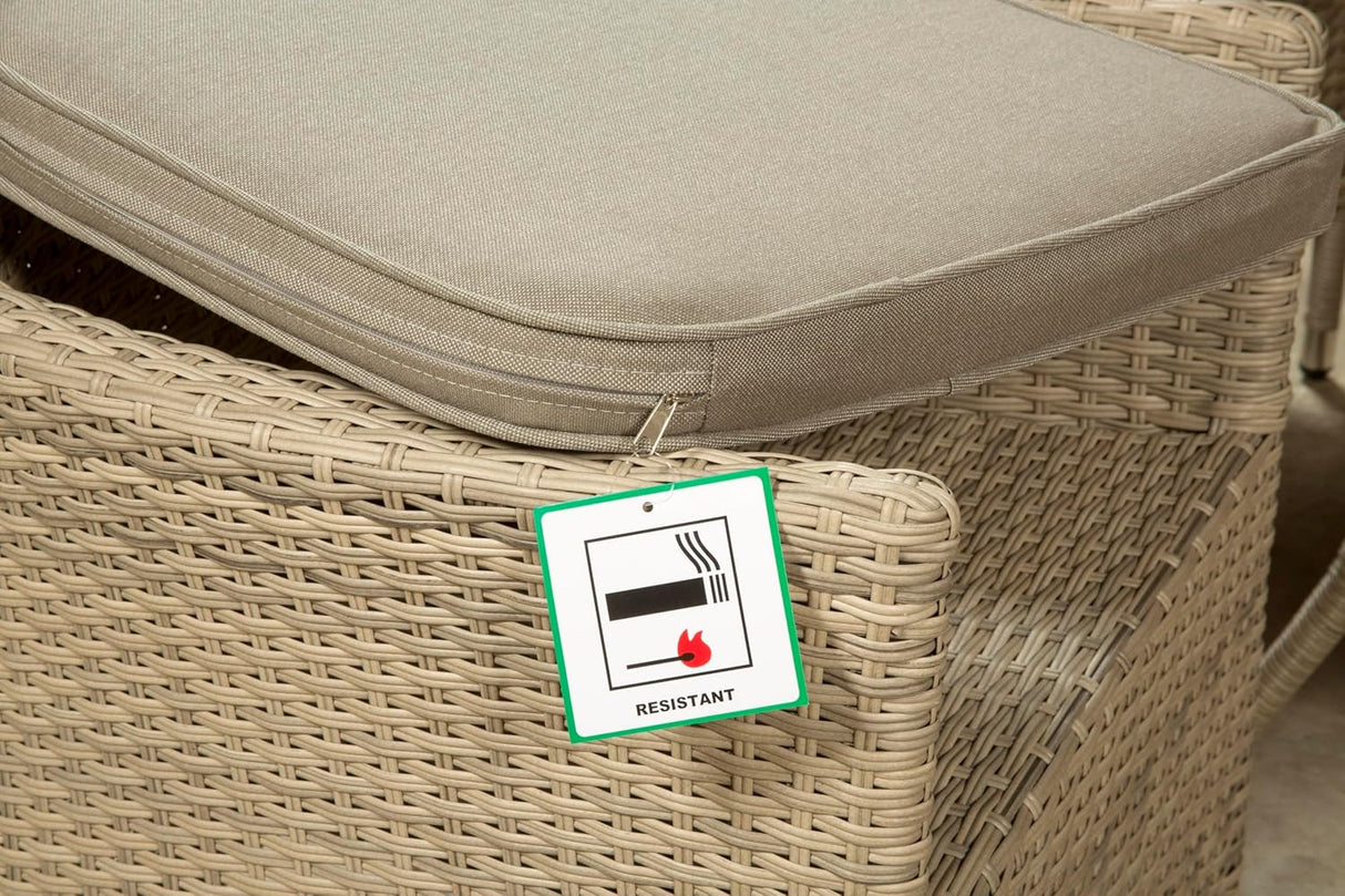 Sarasota 6 Seat Oval Dining Set in Natural