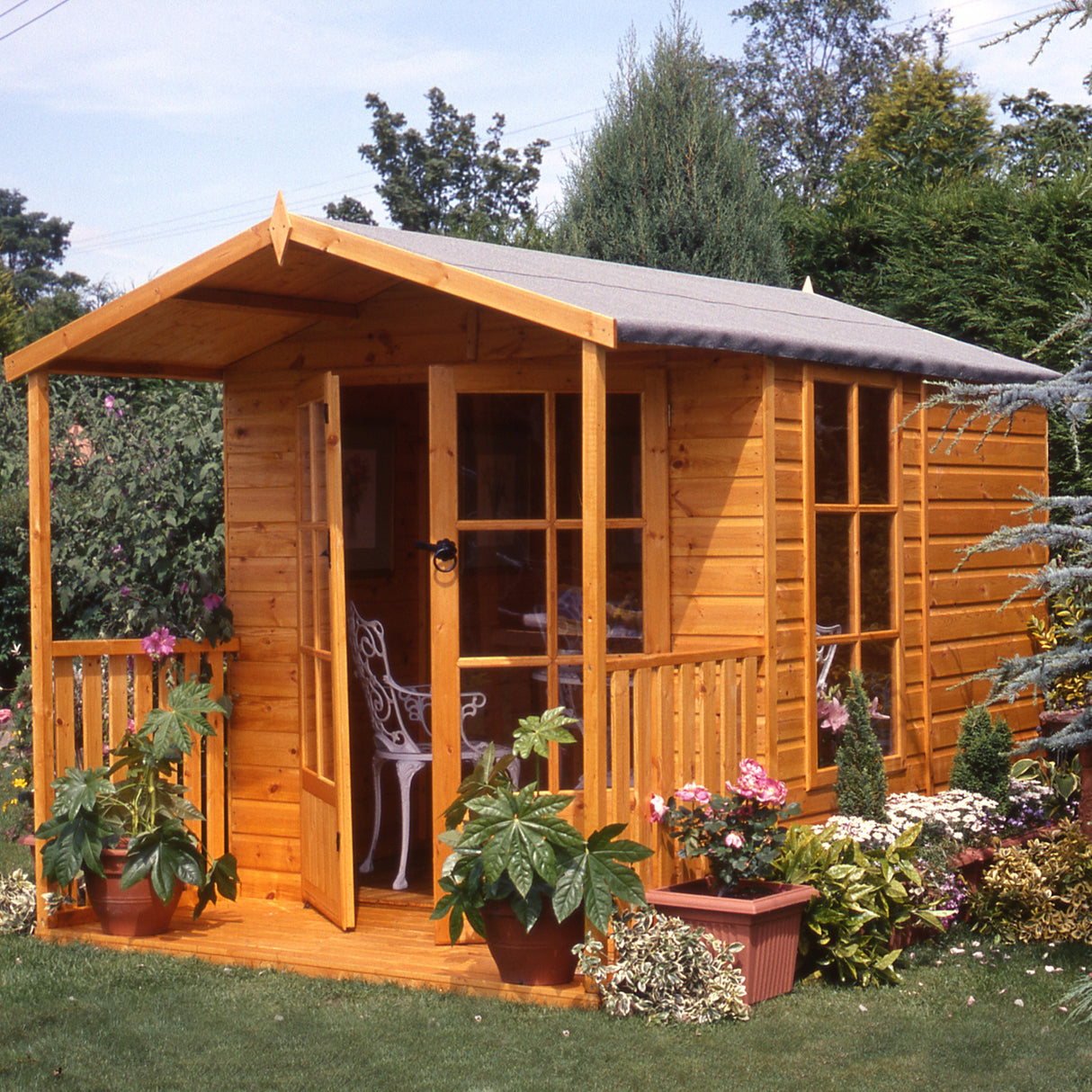 Shire Buckingham 7x7 Summerhouse with Verandah