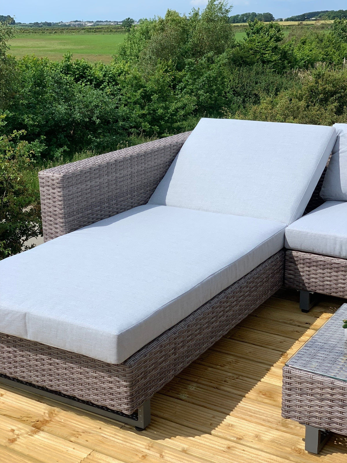Bahama Corner Sofa Sun Lounger Rattan Set - Grey
