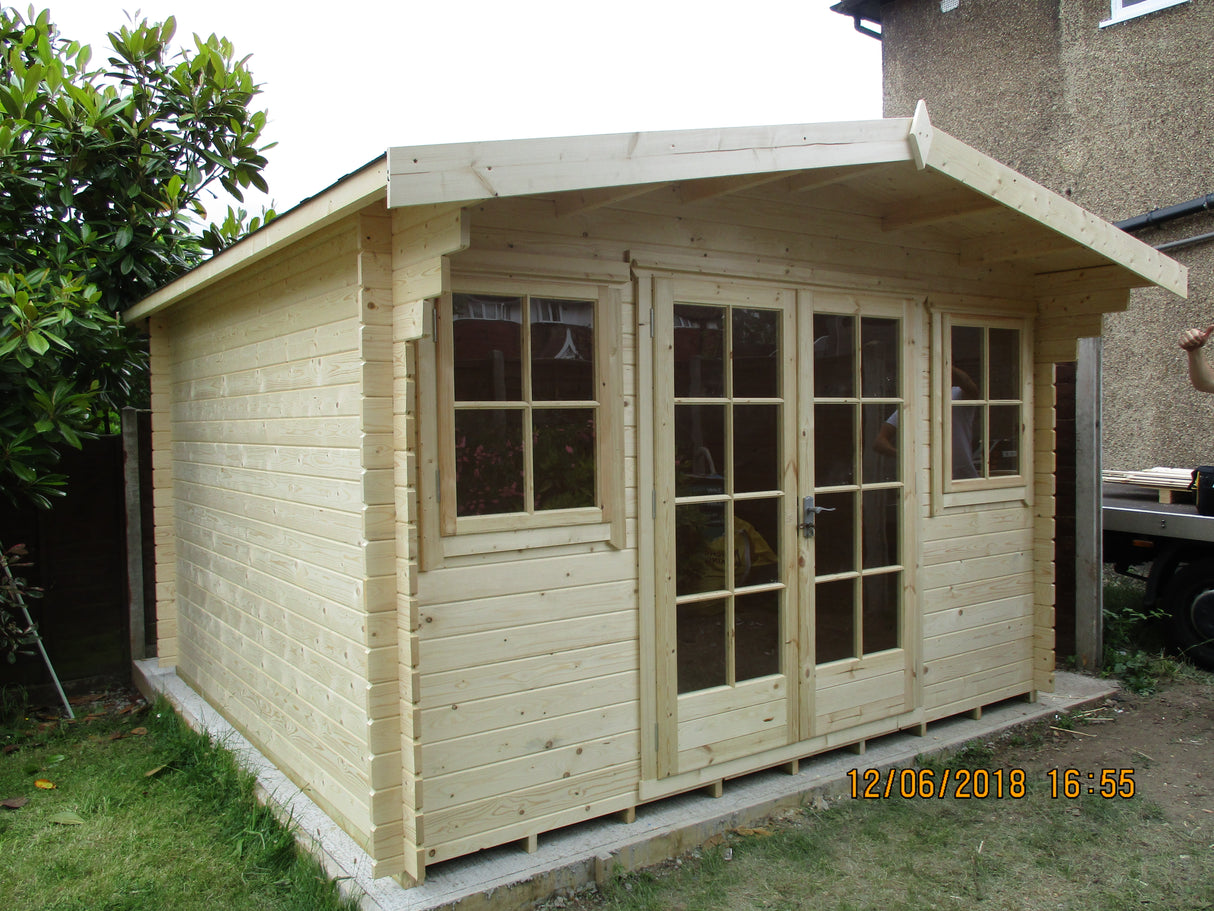Shire Clipstone 12x8 Log Cabin