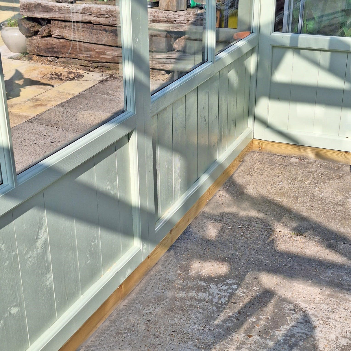 Shire Holkham 6x8 Wooden Greenhouse