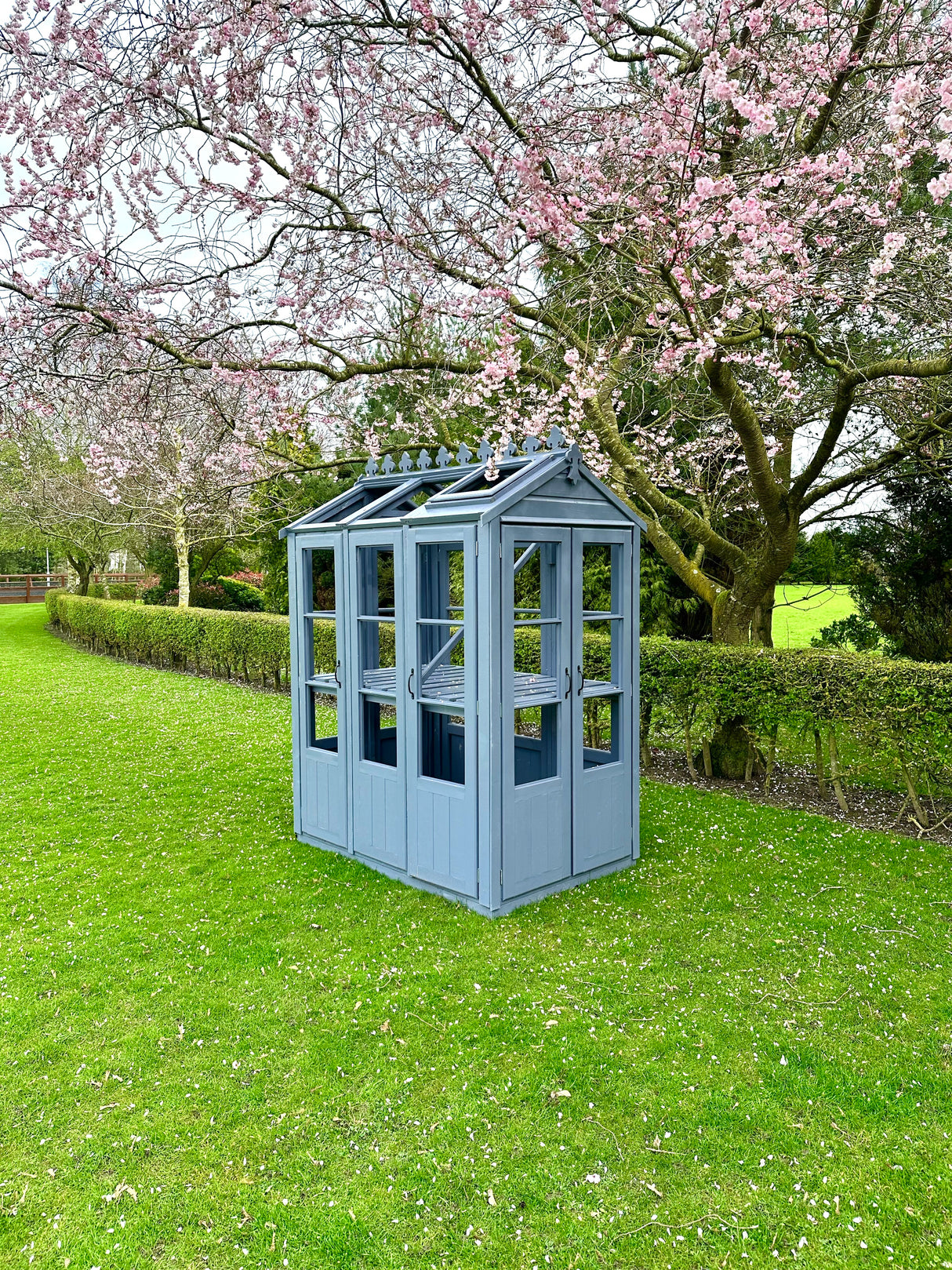 Shire Hemsby 4x6 Wooden Greenhouse