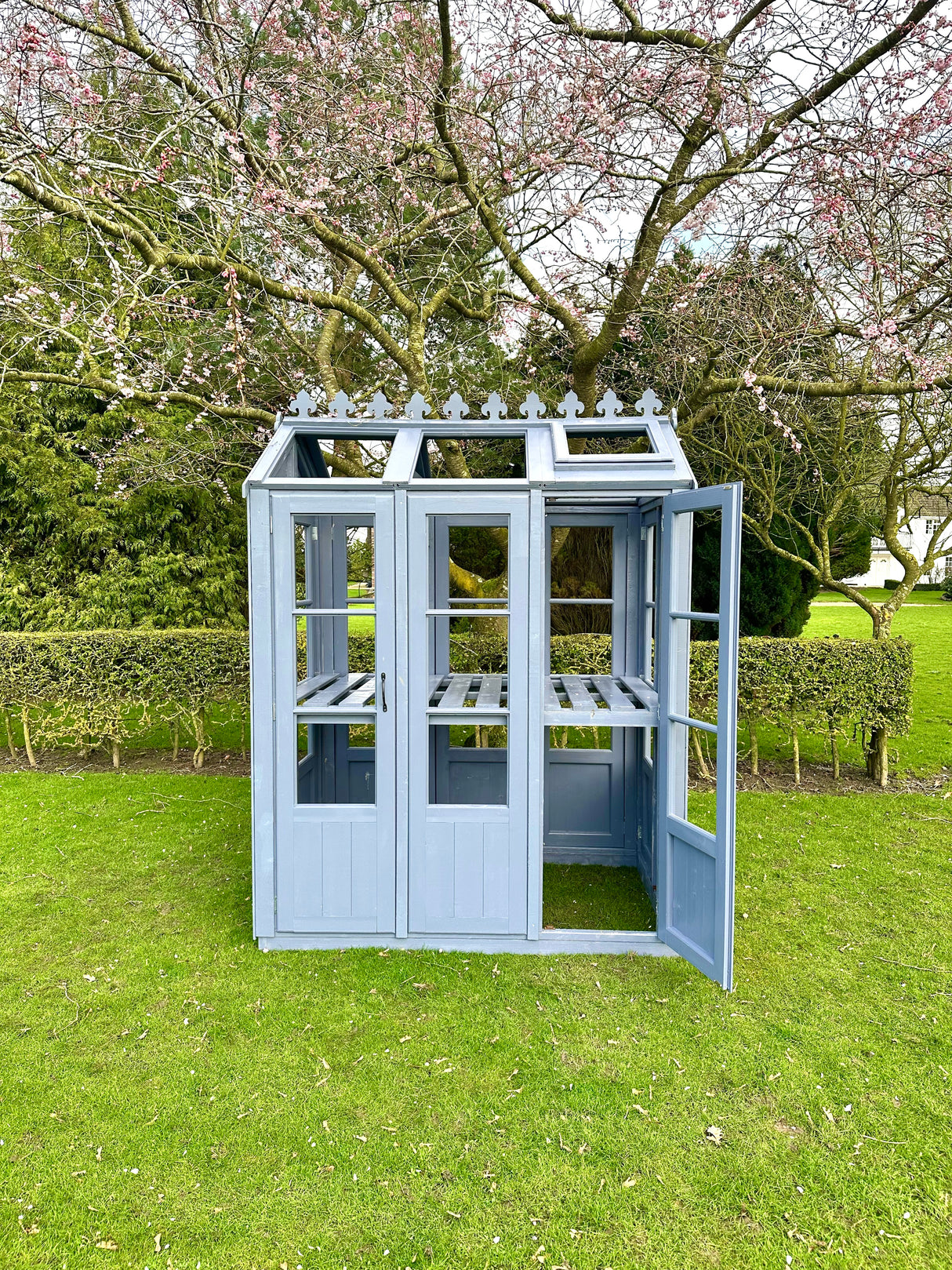 Shire Hemsby 4x6 Wooden Greenhouse