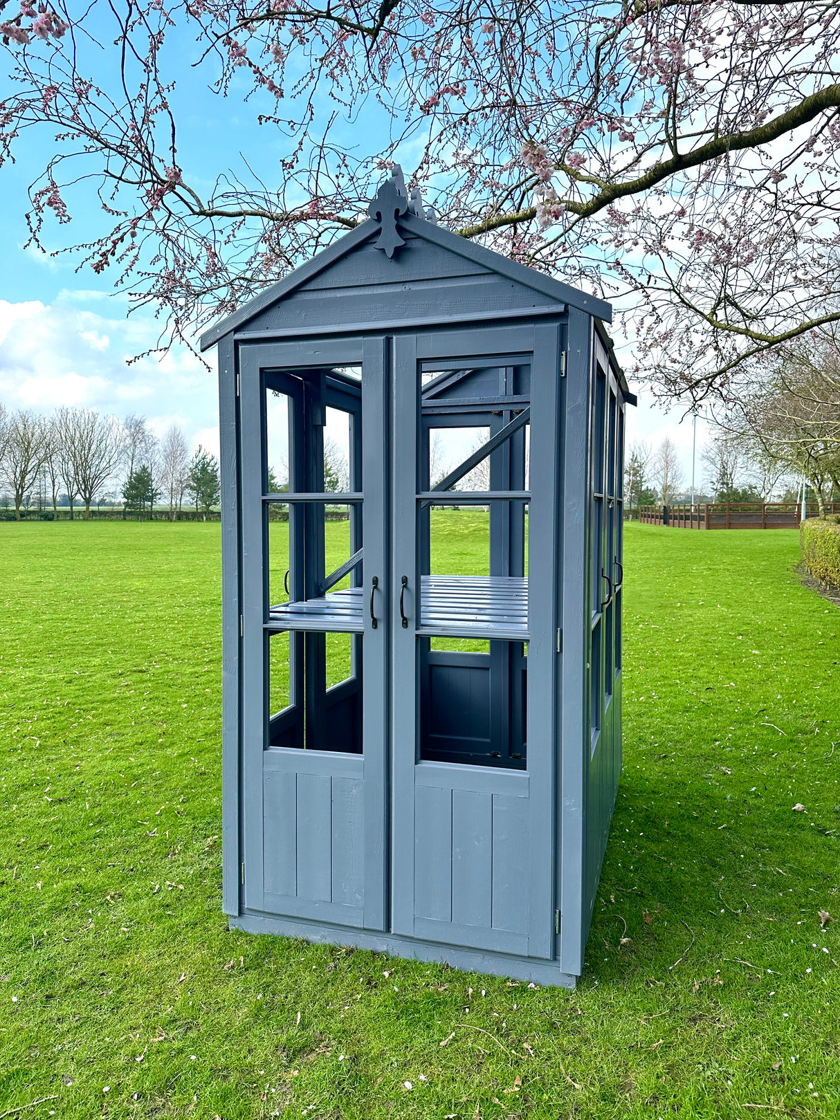 Shire Hemsby 4x6 Wooden Greenhouse