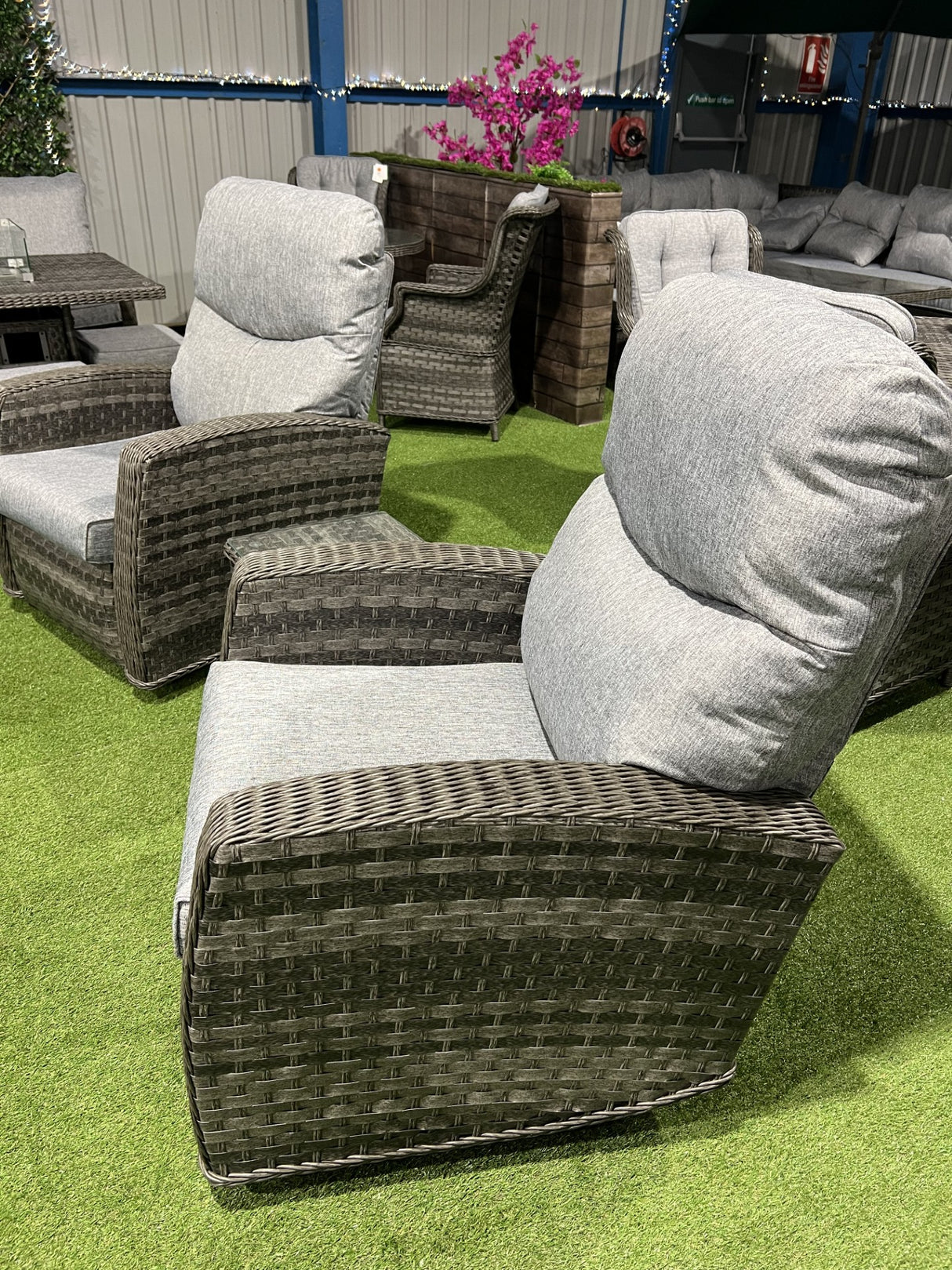 Amalfi Reclining Chair Bistro Set in Grey