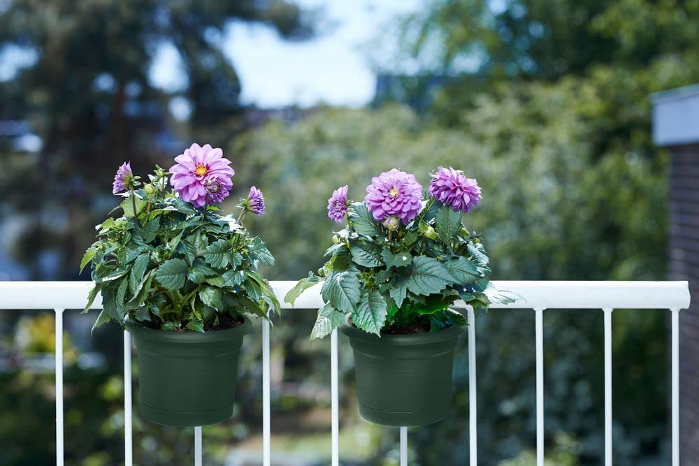 Green Basics All-in-1 Balcony Potholder - Leaf Green