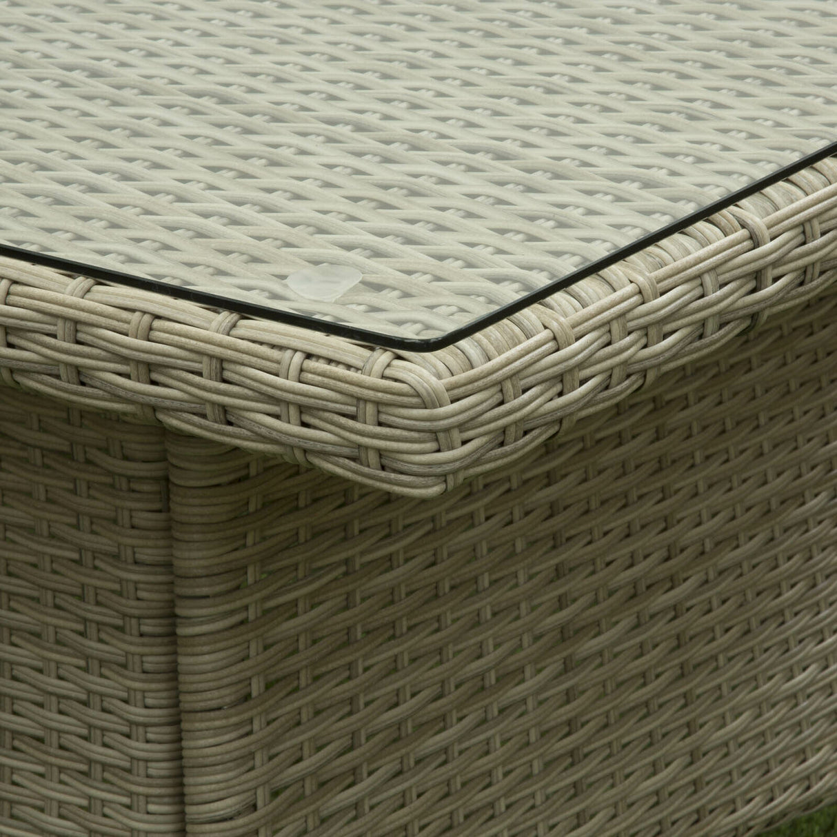 Sarasota 6 Seat Rectangular Dining Set in Natural