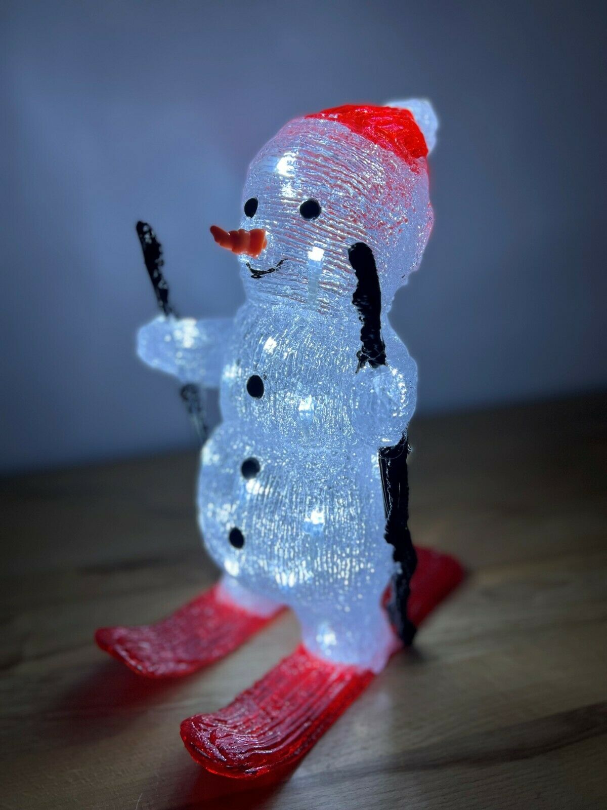 29cm Acrylic Skiing Snowman with 30 Ice White LED's