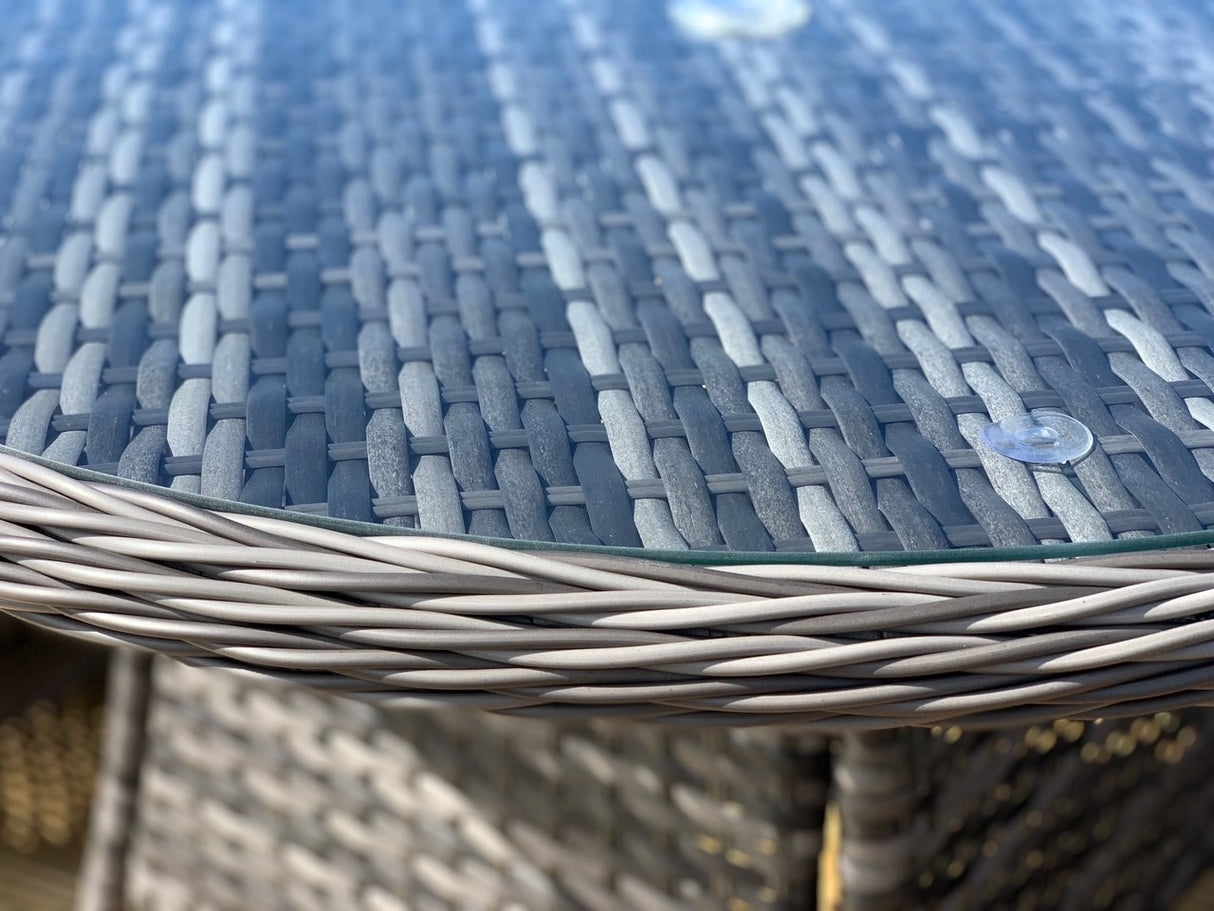 Florida 4 Seat Round Dining Set