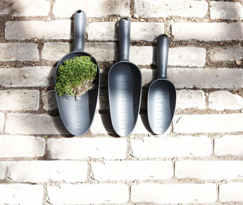 Green Basics Scoop - Living Black