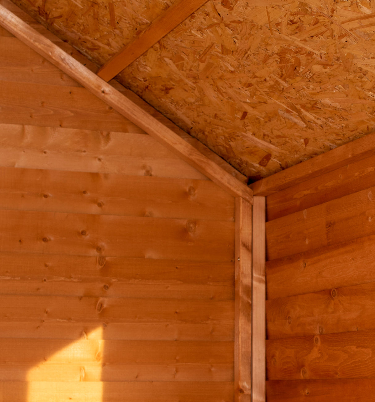 Garden Value Overlap 6 x 8 Reverse Apex Shed