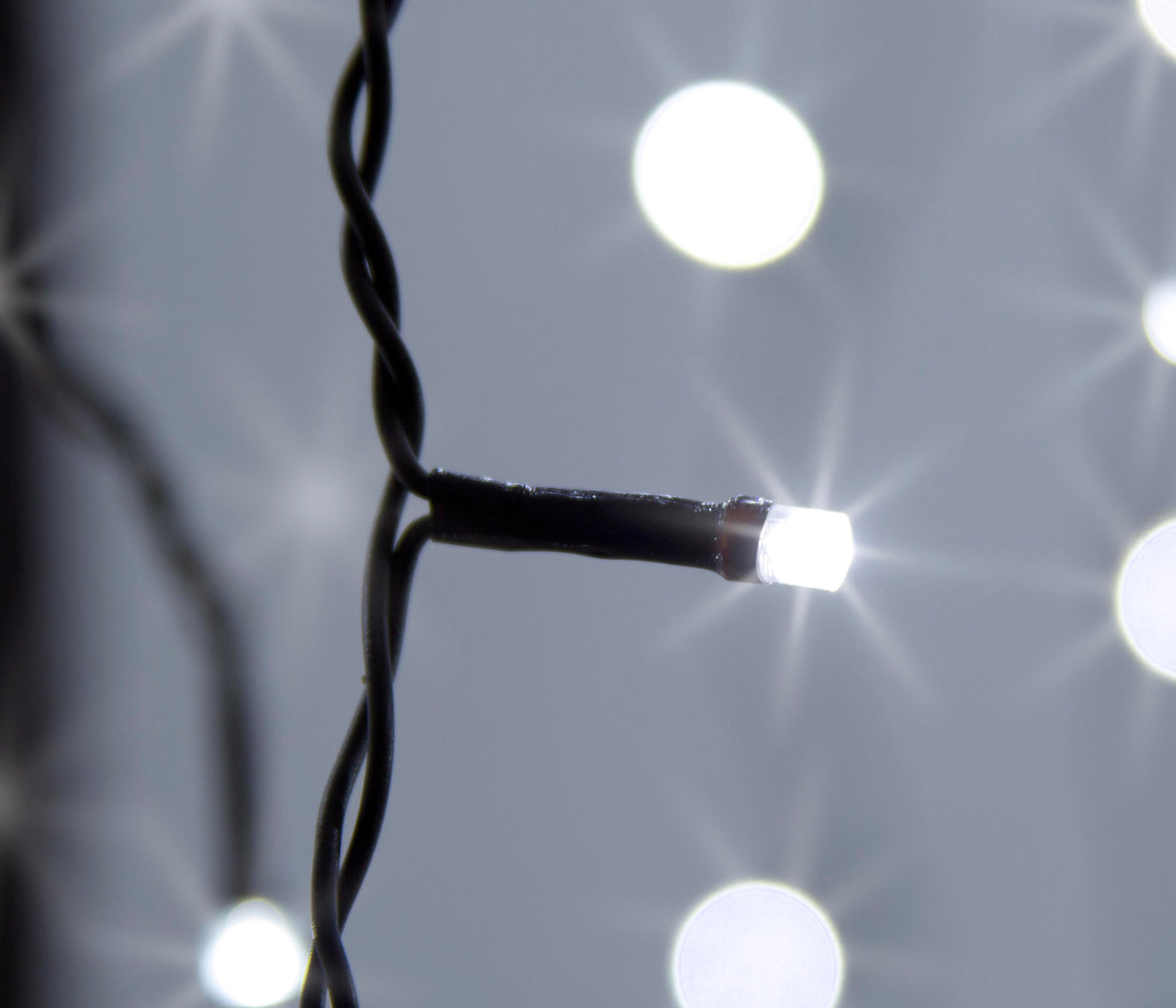 1.5m Weeping Willow Tree with 240 Ice White LEDs