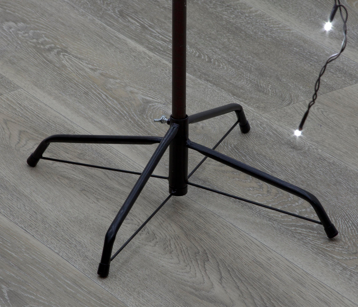 1.2m Weeping Willow Tree with 160 Ice White LEDs