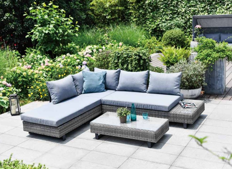 Lucia rattan garden set sale