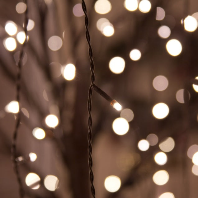 1.8m Weeping Willow Tree with 400 Warm White LEDs