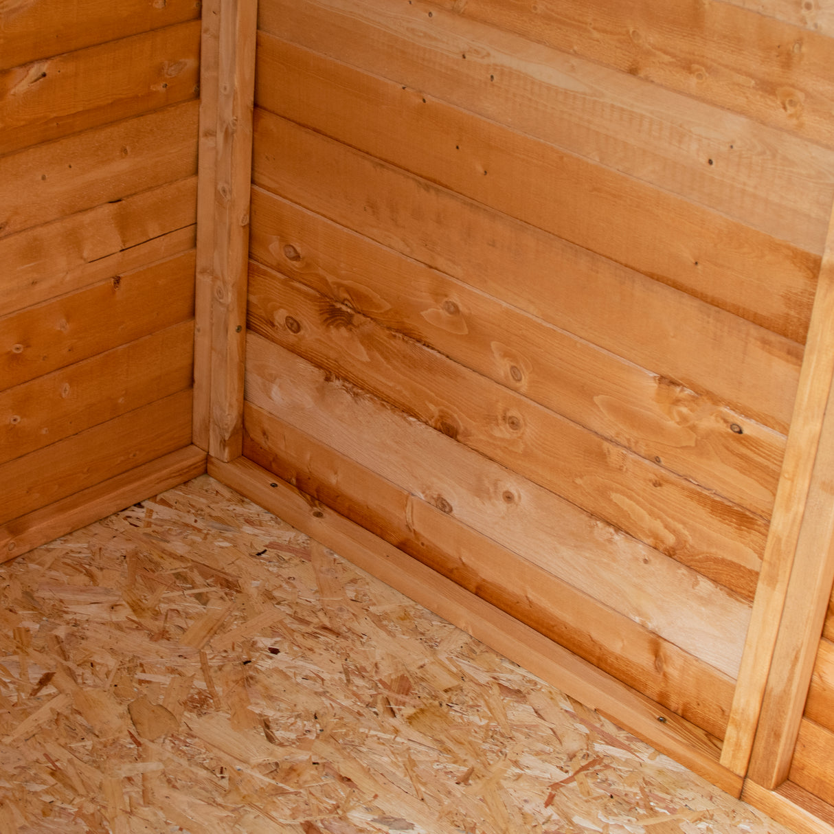 Garden Value Overlap 6 x 4 Reverse Apex Shed