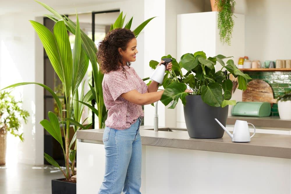 Brussels Watering Can 1.8L - White