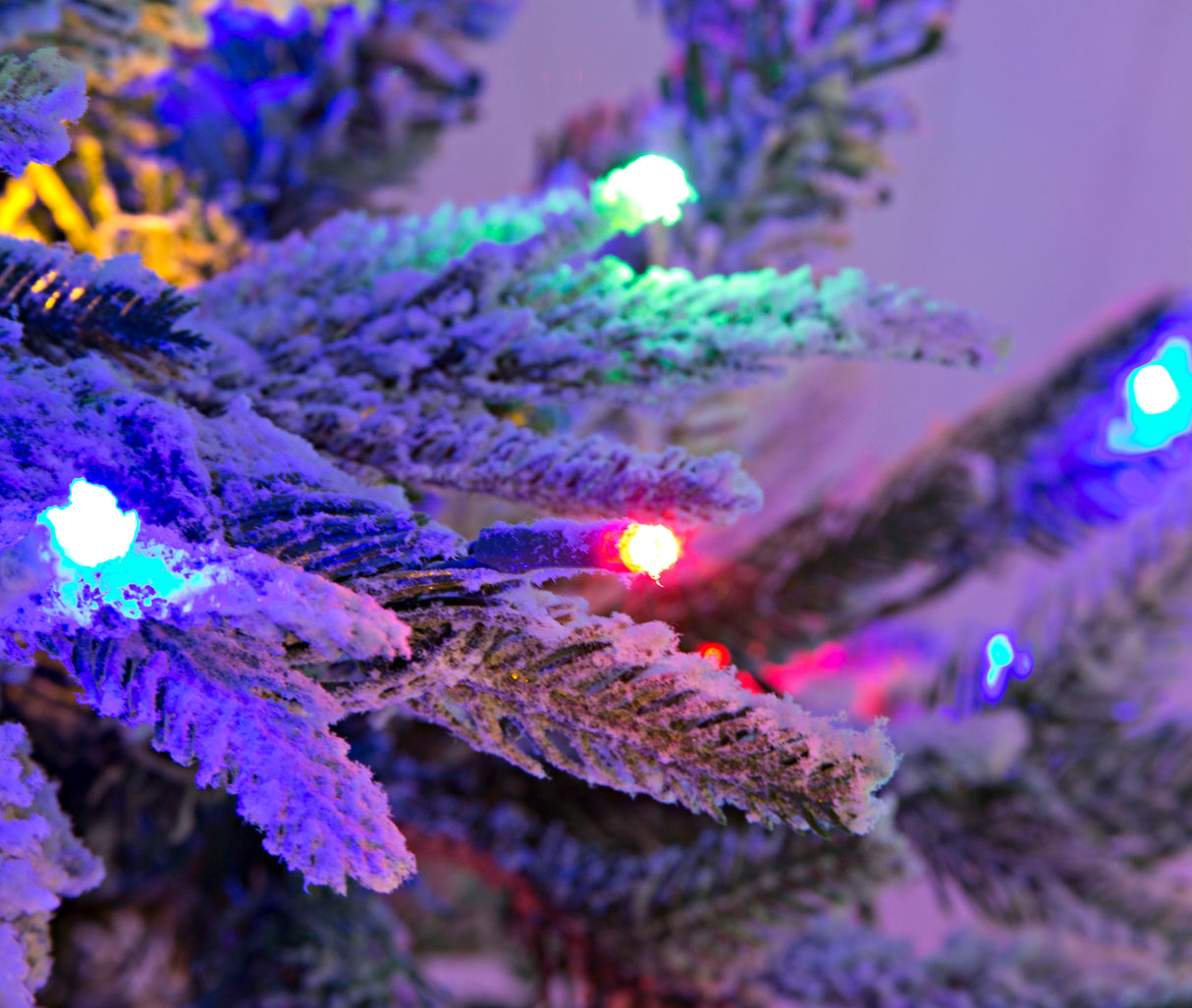 Lapland Fir Pre- Lit Christmas Tree 5ft/150cm - Multicoloured LEDs